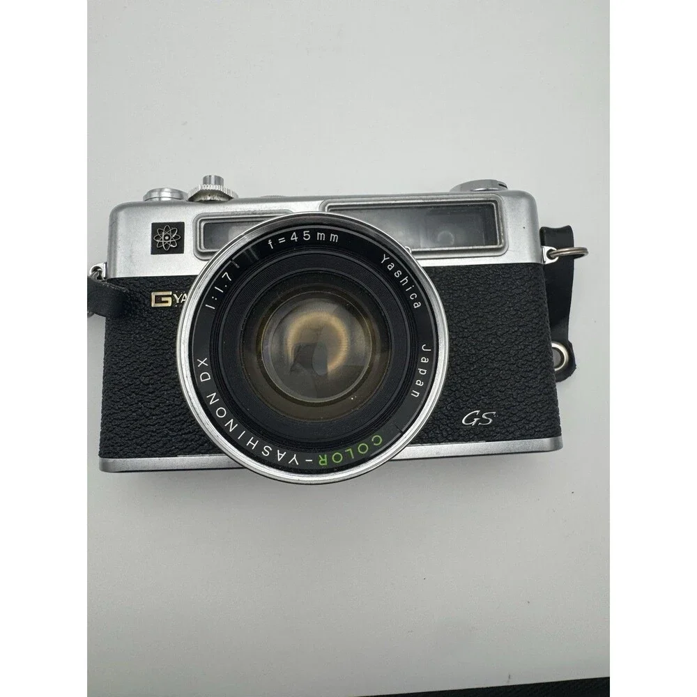 Yashica Electro 35 GS Camera Rangefinder 35mm Film Camera 45mm f/1.7 UNTESTED